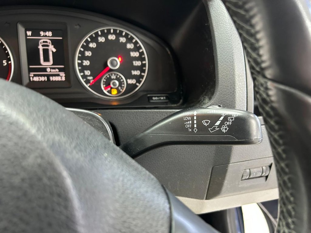 Used Volkswagen Transporter 2012 for sale - 77287614: Photo 32