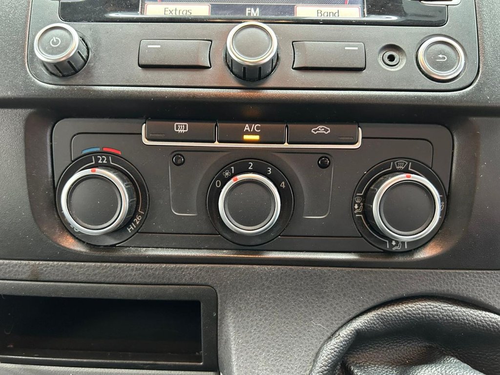 Used Volkswagen Transporter 2012 for sale - 77287614: Photo 35