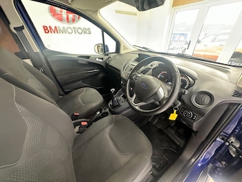 Used Ford Transit Courier 2015 for sale - 79587575: Photo