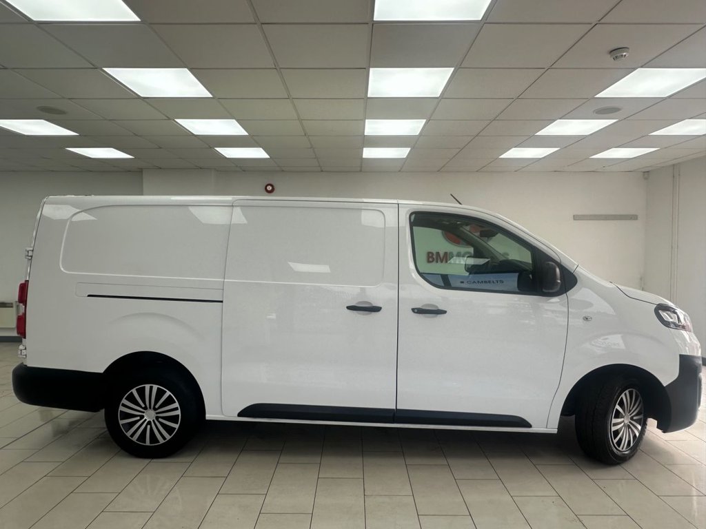 Used Vauxhall Vivaro 2020 for sale - 77920089: Photo 2