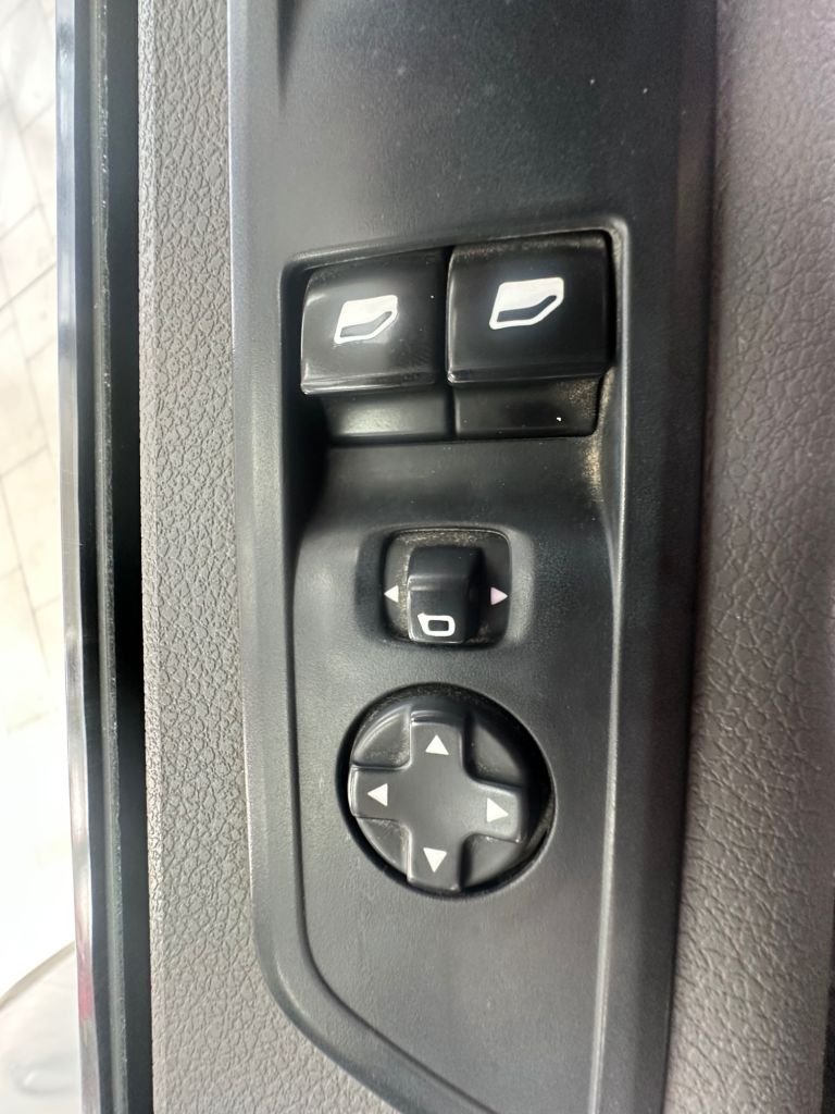 Used Vauxhall Vivaro 2020 for sale - 77920089: Photo 36