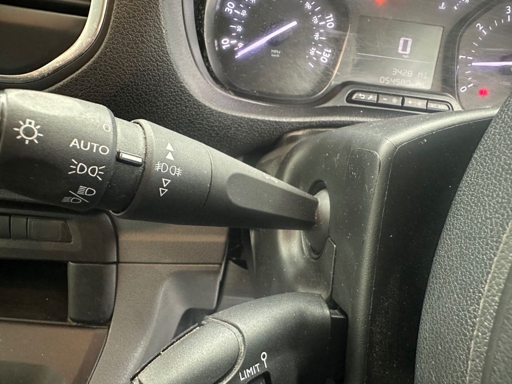 Used Vauxhall Vivaro 2020 for sale - 77920089: Photo 41