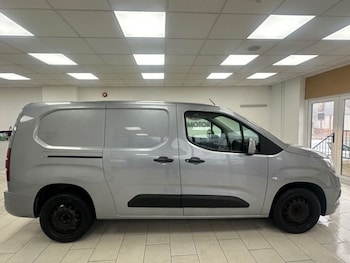 Used Vauxhall Combo 2019 for sale - 78943307: Photo