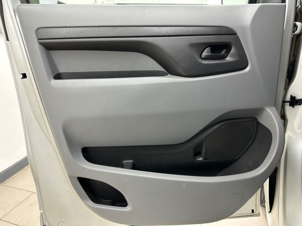 Used Citroen Dispatch 2017 for sale - 76454213: Photo 31