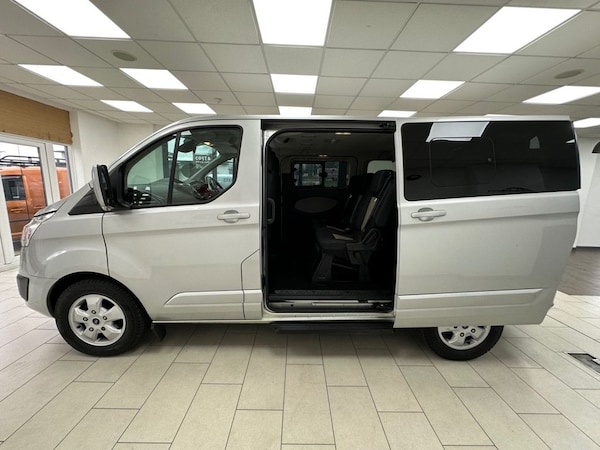 Used Ford Tourneo Custom 2017 for sale - 76256028: Photo 27