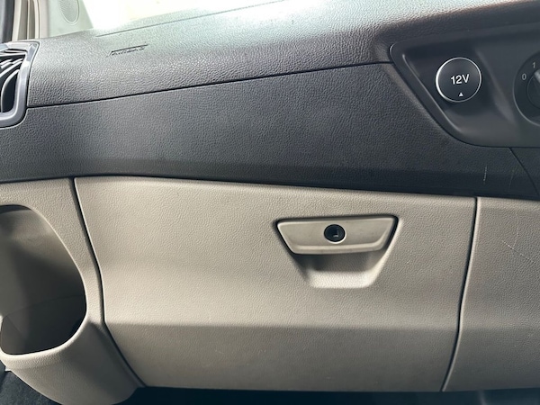 Used Ford Tourneo Custom 2017 for sale - 76256028: Photo 32