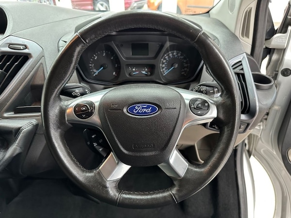 Used Ford Tourneo Custom 2017 for sale - 76256028: Photo 43