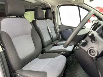 Used Vauxhall Vivaro 2017 for sale - 75046936: Photo