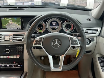 Used Mercedes-Benz E Class 2016 for sale - 77594521: Photo