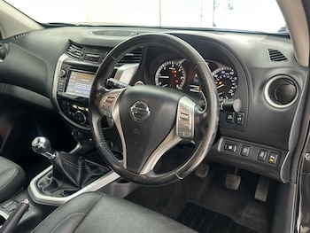 Used Nissan Navara 2017 for sale - 78943440: Photo