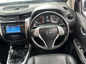 Used Nissan Navara 2017 for sale - 78943440: Photo