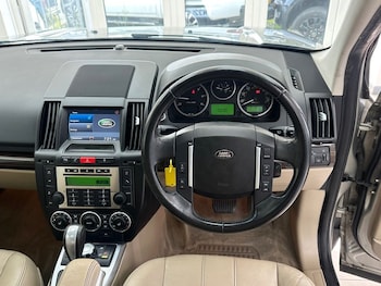 Used Land Rover Freelander 2011 for sale - 78673014: Photo