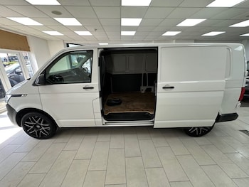 Used Volkswagen Transporter 2020 for sale - 78742885: Photo