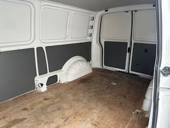 Used Volkswagen Transporter 2020 for sale - 78742885: Photo