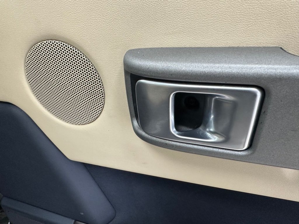 Used Land Rover Range Rover 2004 for sale - 78049487: Photo 21