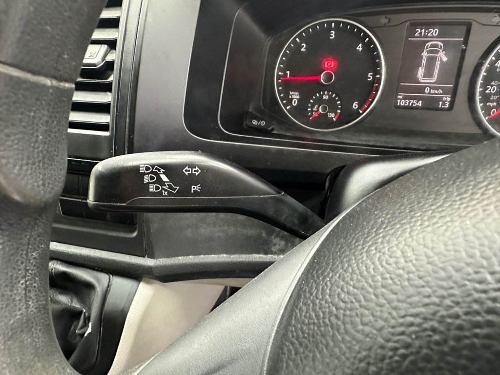 Used Volkswagen Transporter 2018 for sale - 77692826: Photo 21