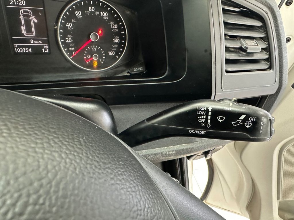 Used Volkswagen Transporter 2018 for sale - 77692826: Photo 25