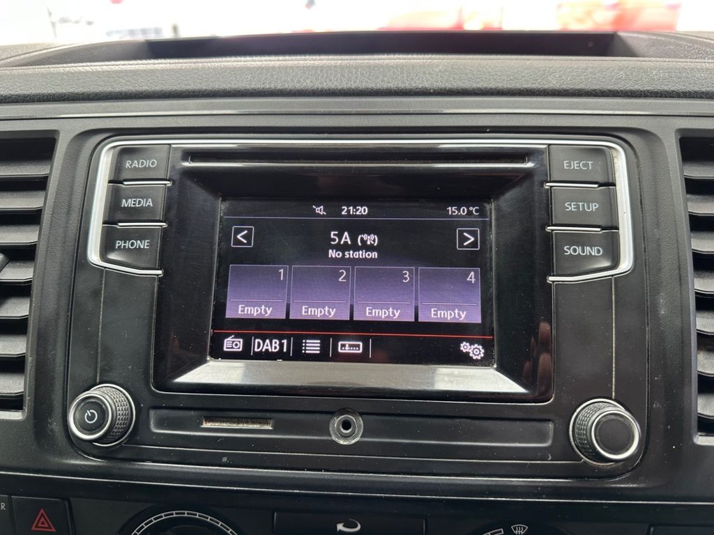 Used Volkswagen Transporter 2018 for sale - 77692826: Photo 27