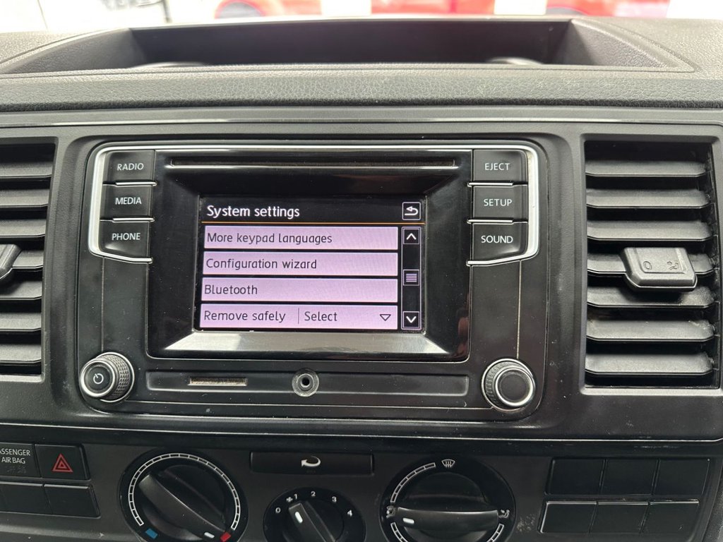 Used Volkswagen Transporter 2018 for sale - 77692826: Photo 29