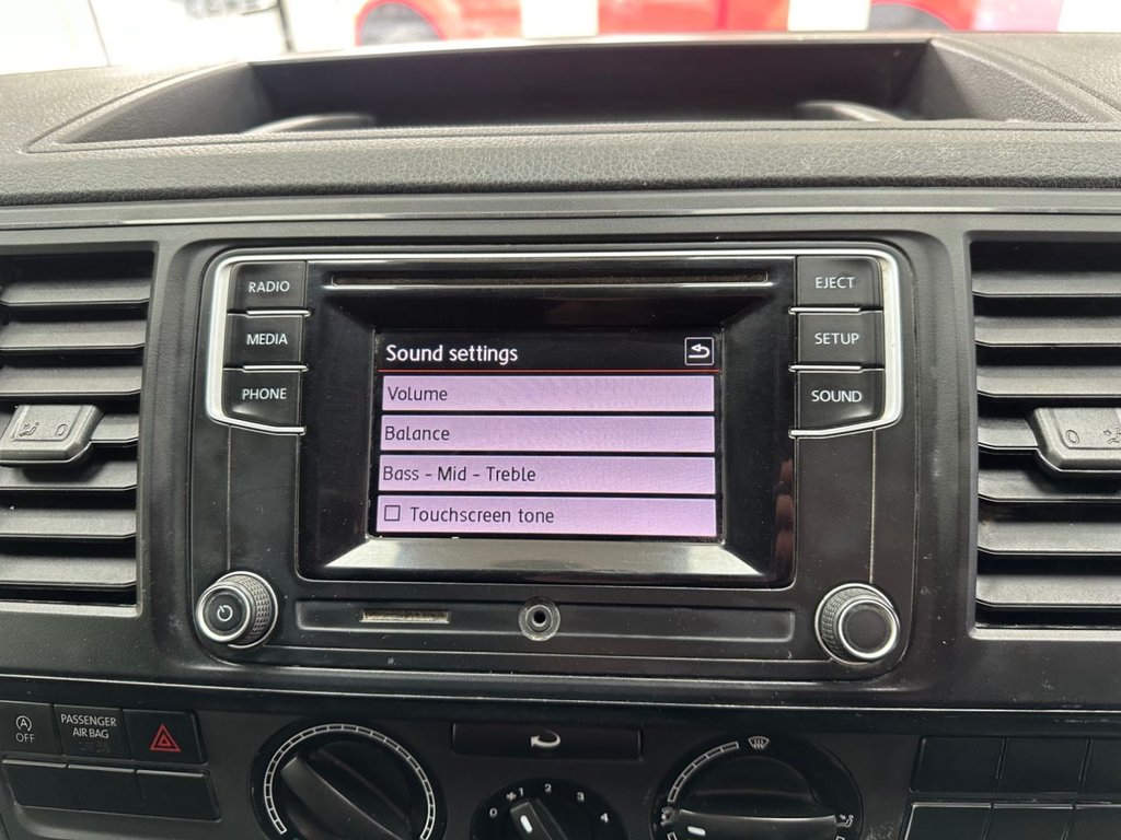 Used Volkswagen Transporter 2018 for sale - 77692826: Photo 33