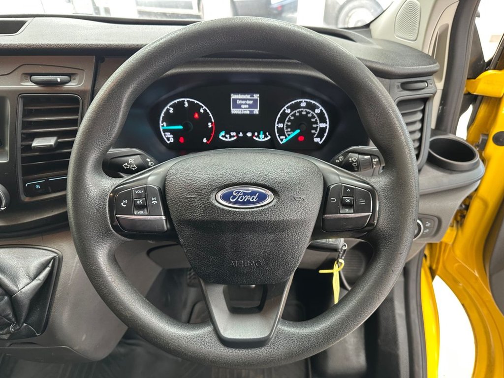 Used Ford Transit Custom 2018 for sale - 77341808: Photo 4