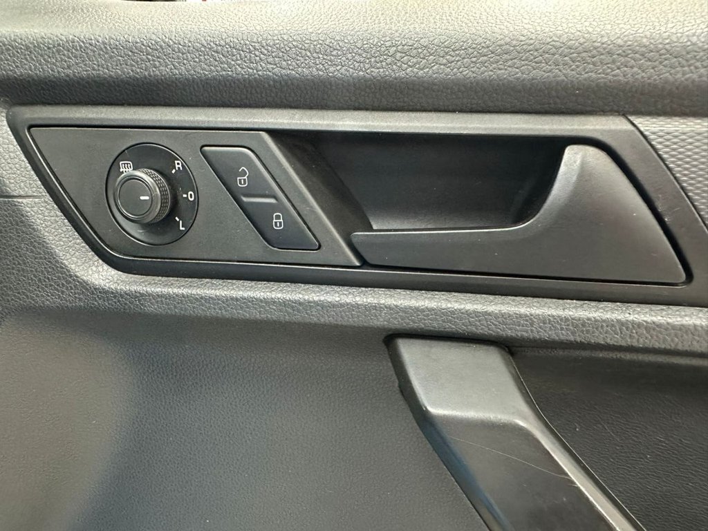 Used Volkswagen Caddy Maxi 2015 for sale - 76481931: Photo 32