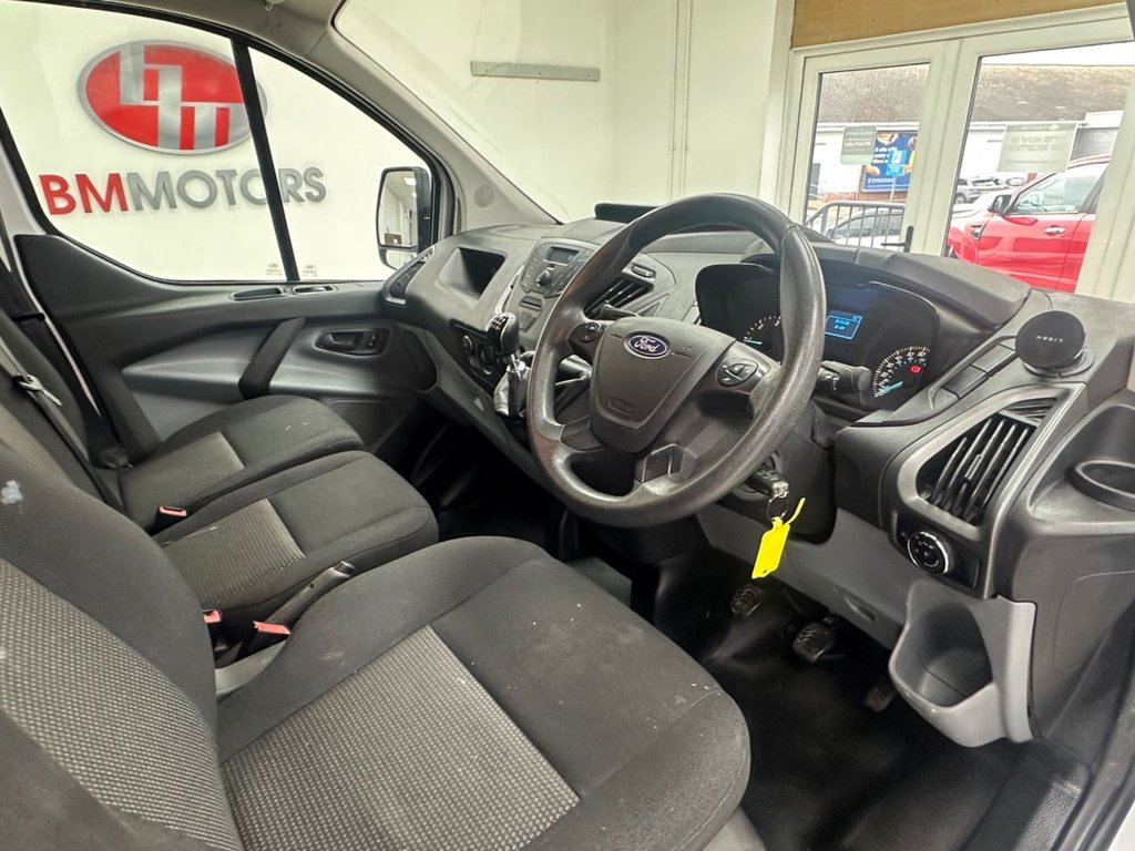 Used Ford Transit Custom 2018 for sale - 77666596: Photo 3