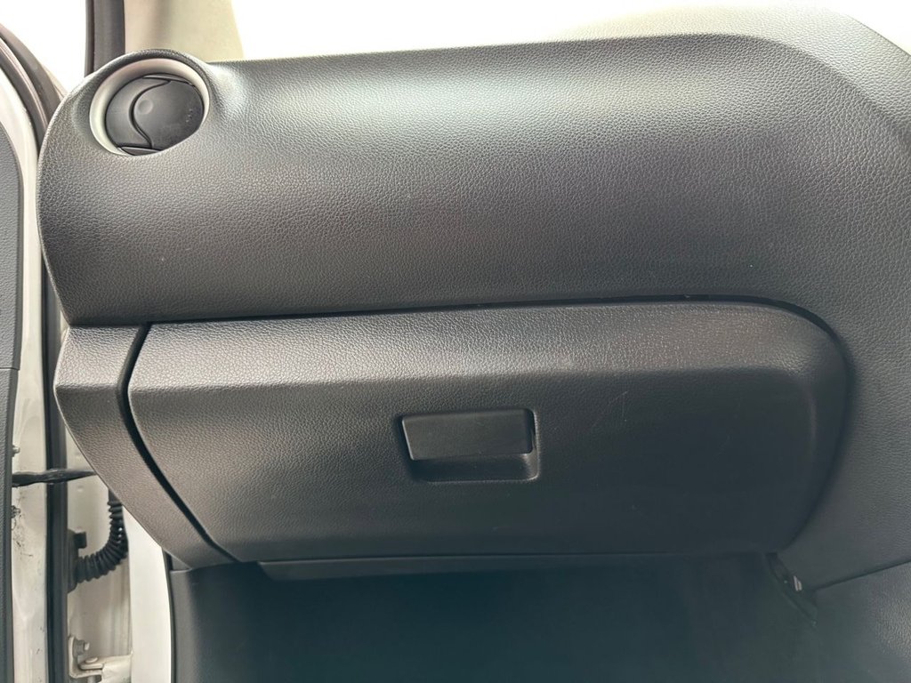 Used Nissan Navara 2016 for sale - 77576116: Photo 32