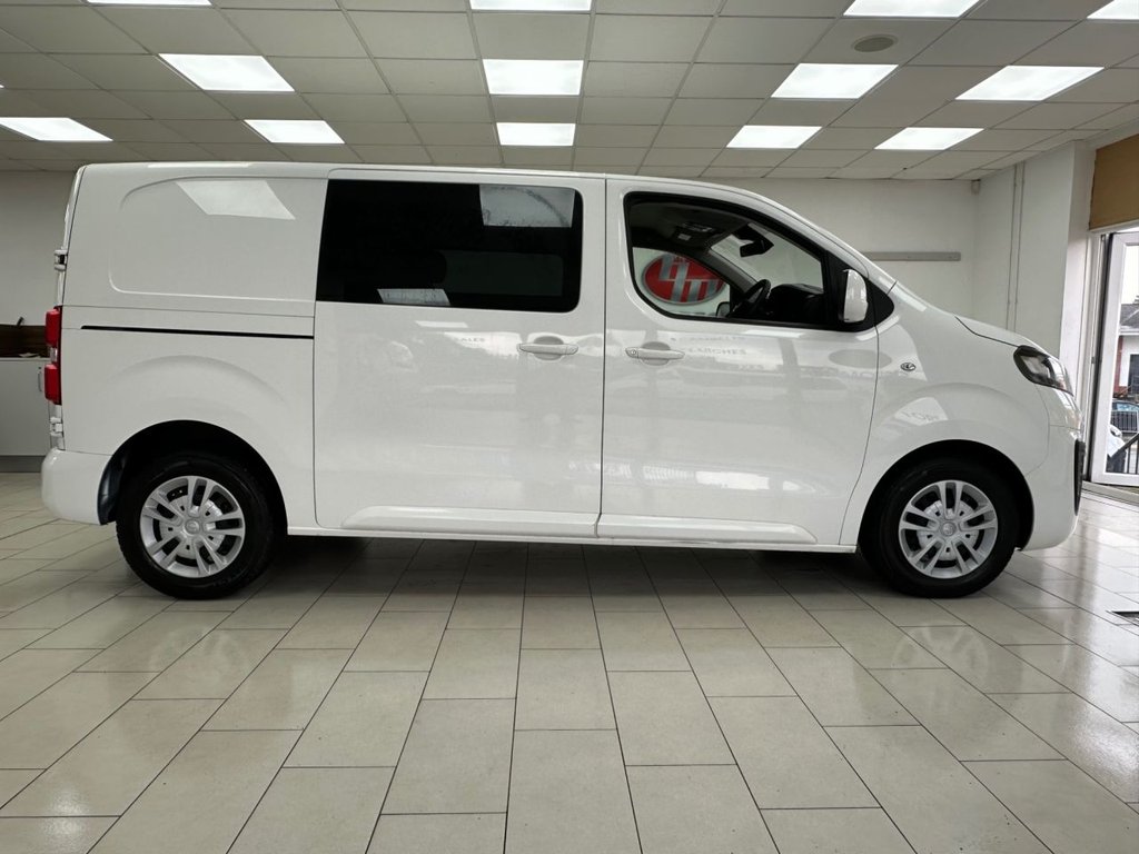 Used Vauxhall Vivaro 2020 for sale - 76595941: Photo 2