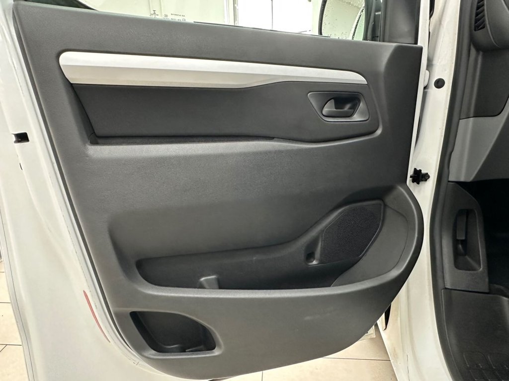 Used Vauxhall Vivaro 2020 for sale - 76595941: Photo 43