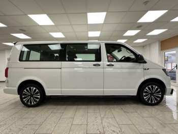 Used Volkswagen Transporter Shuttle 2018 for sale - 74778599: Photo