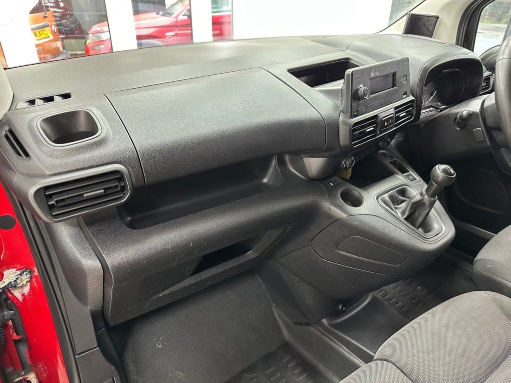 Used Citroen Berlingo 2020 for sale - 76558942: Photo 30