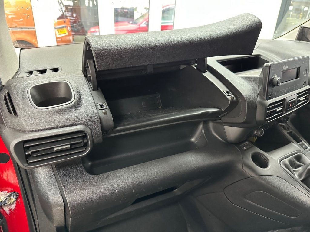 Used Citroen Berlingo 2020 for sale - 76558942: Photo 35