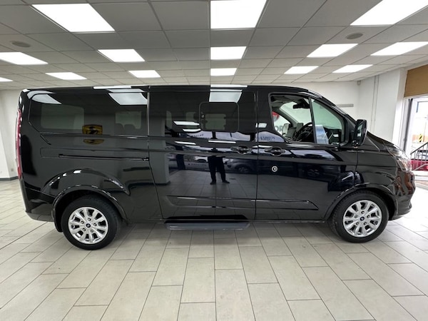 Used Ford Tourneo Custom 2020 for sale - 76297197: Photo 2
