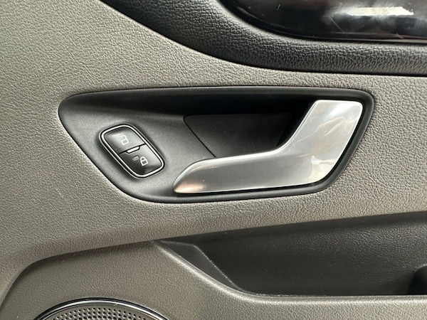 Used Ford Tourneo Custom 2020 for sale - 76297197: Photo 36