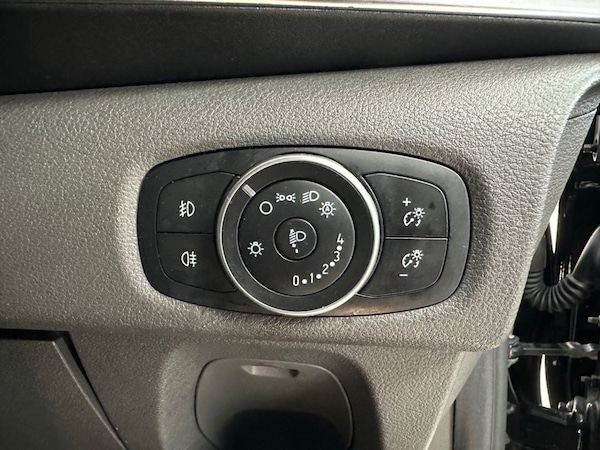 Used Ford Tourneo Custom 2020 for sale - 76297197: Photo 39