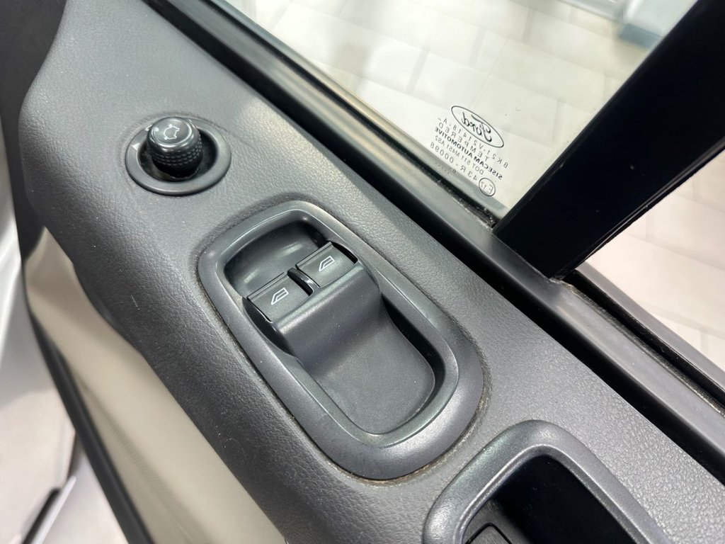 Used Ford Transit Custom 2017 for sale - 77806013: Photo 19