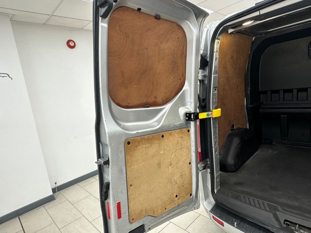 Used Ford Transit Custom 2017 for sale - 77806013: Photo 42