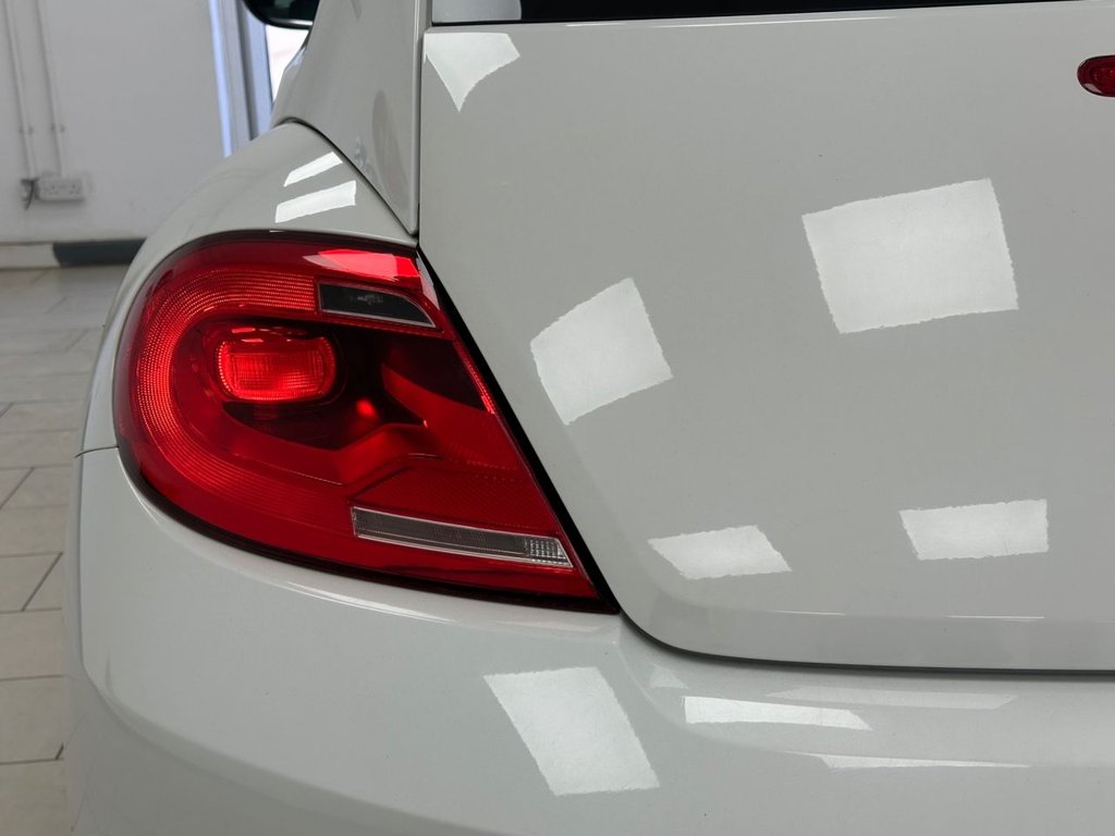 Used Volkswagen Beetle 2014 for sale - 78145098: Photo 22