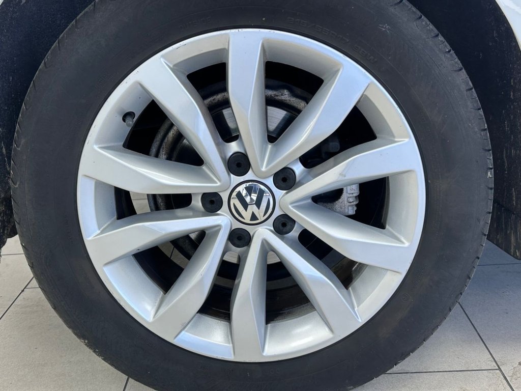 Used Volkswagen Beetle 2014 for sale - 78145098: Photo 25