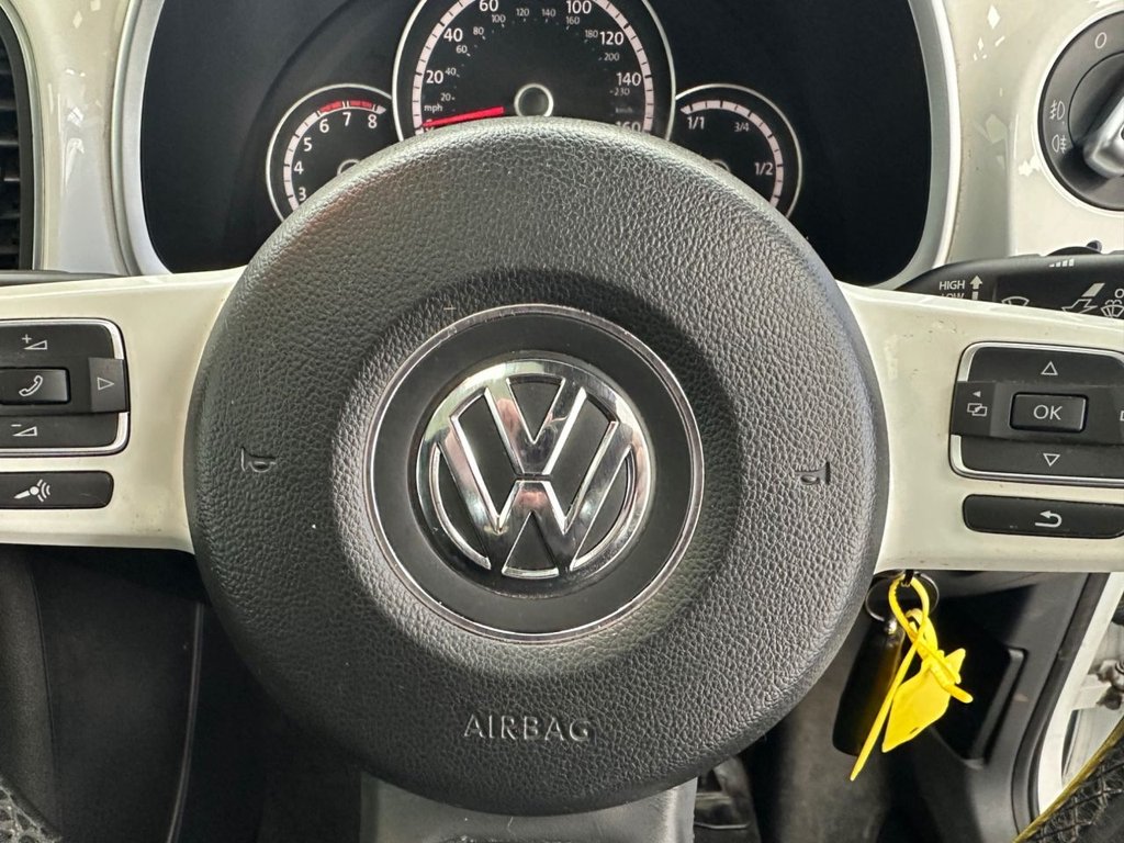 Used Volkswagen Beetle 2014 for sale - 78145098: Photo 34