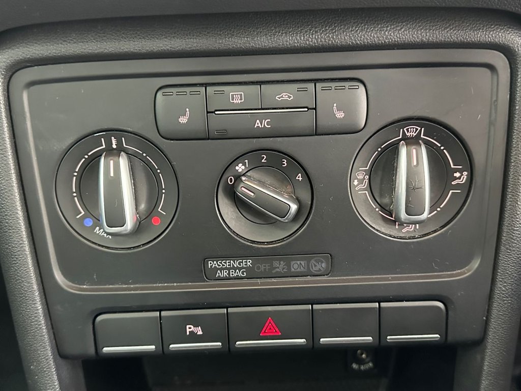 Used Volkswagen Beetle 2014 for sale - 78145098: Photo 39