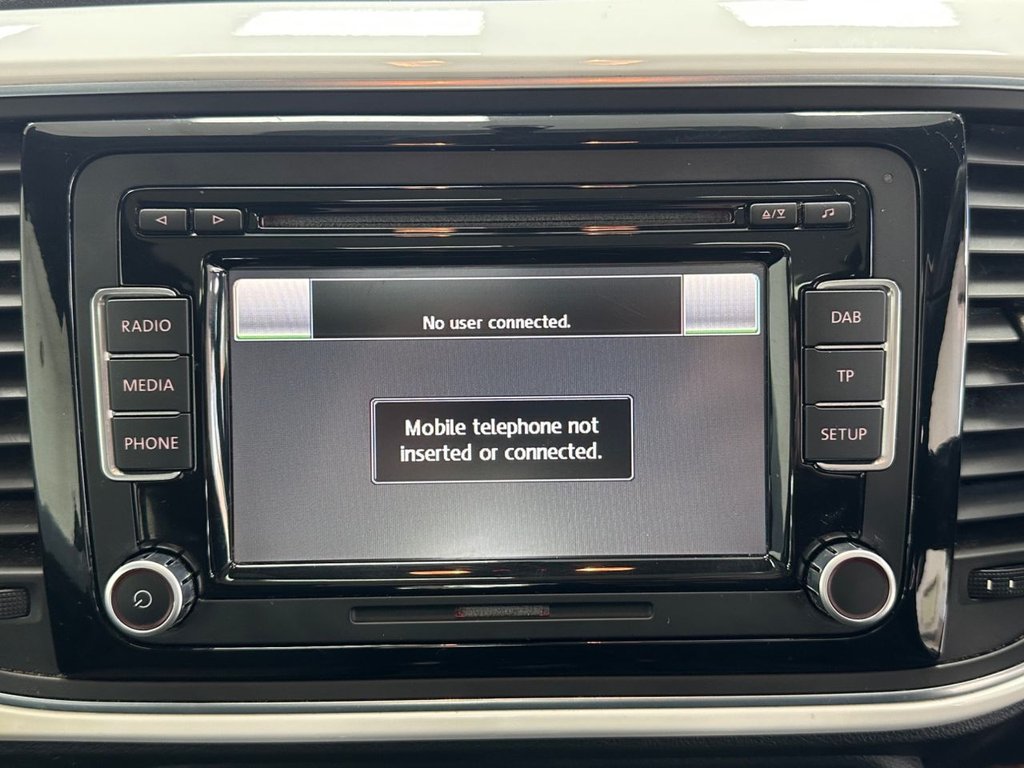 Used Volkswagen Beetle 2014 for sale - 78145098: Photo 41