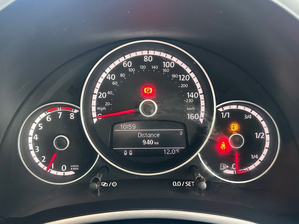 Used Volkswagen Beetle 2014 for sale - 78145098: Photo 44