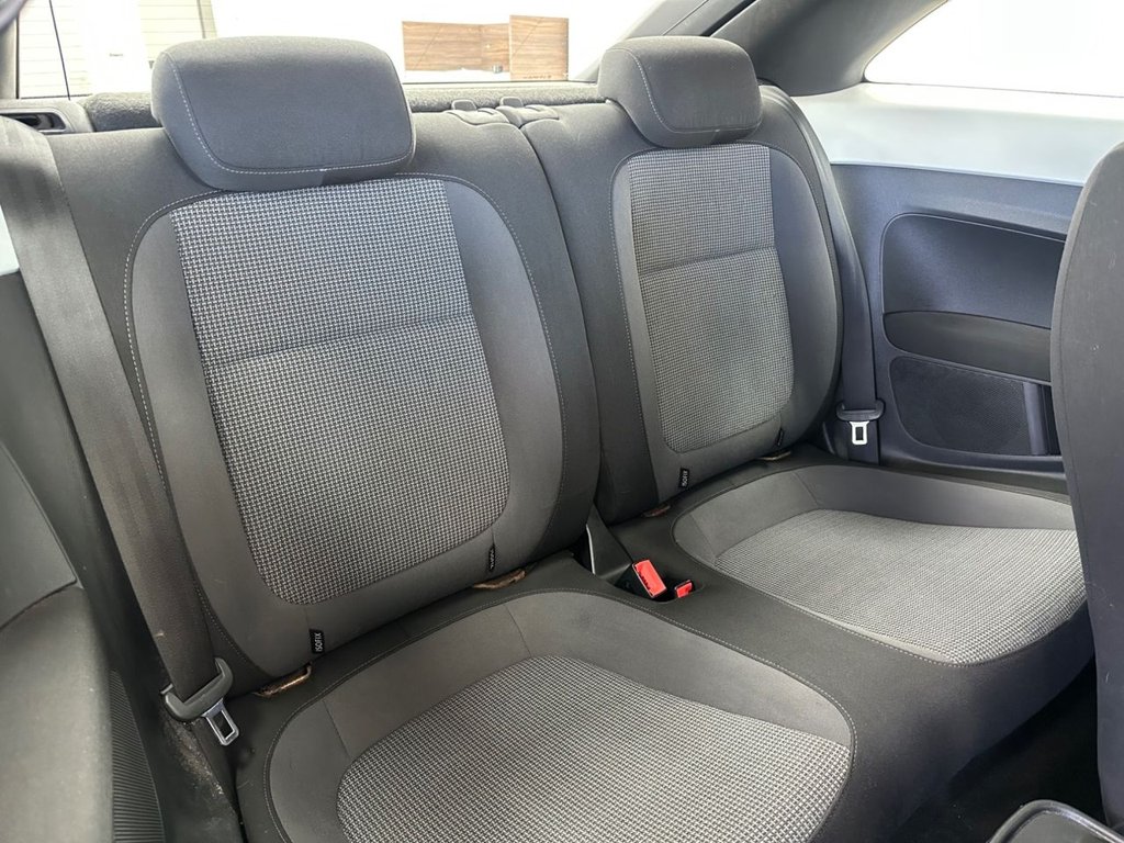 Used Volkswagen Beetle 2014 for sale - 78145098: Photo 46