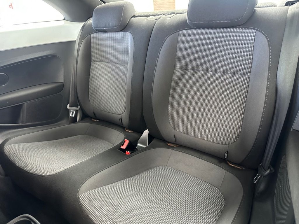 Used Volkswagen Beetle 2014 for sale - 78145098: Photo 47