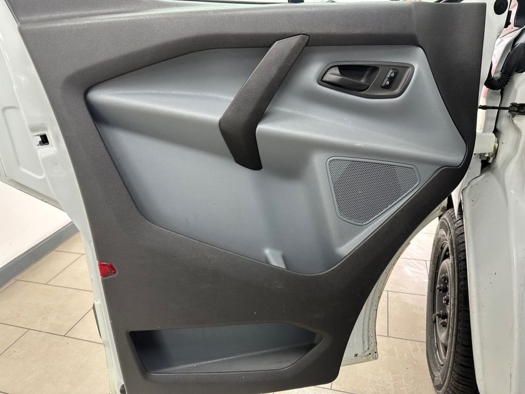 Used Ford Transit Custom 2014 for sale - 76333240: Photo 28