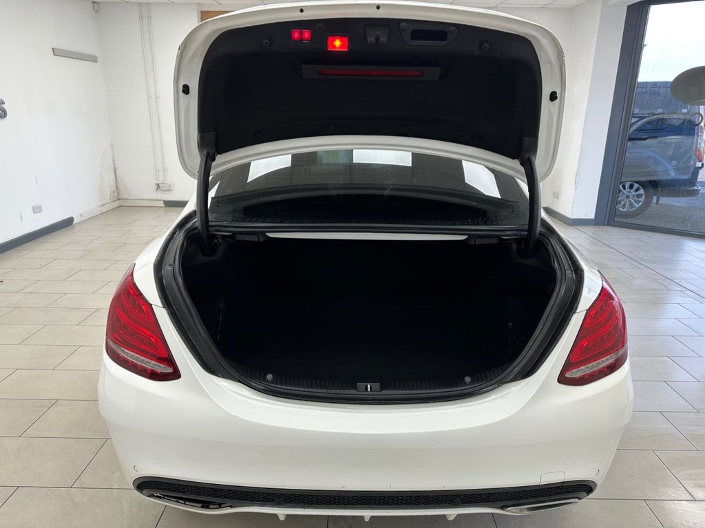 Used Mercedes-Benz C Class 2015 for sale - 76923799: Photo 20