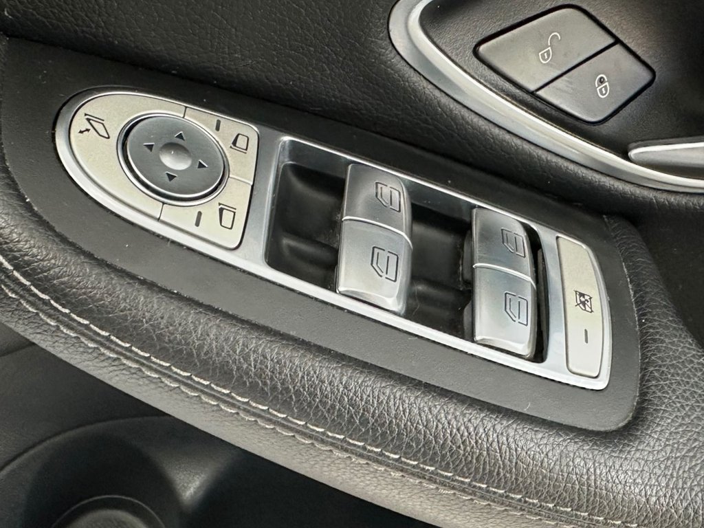 Used Mercedes-Benz C Class 2015 for sale - 76923799: Photo 23