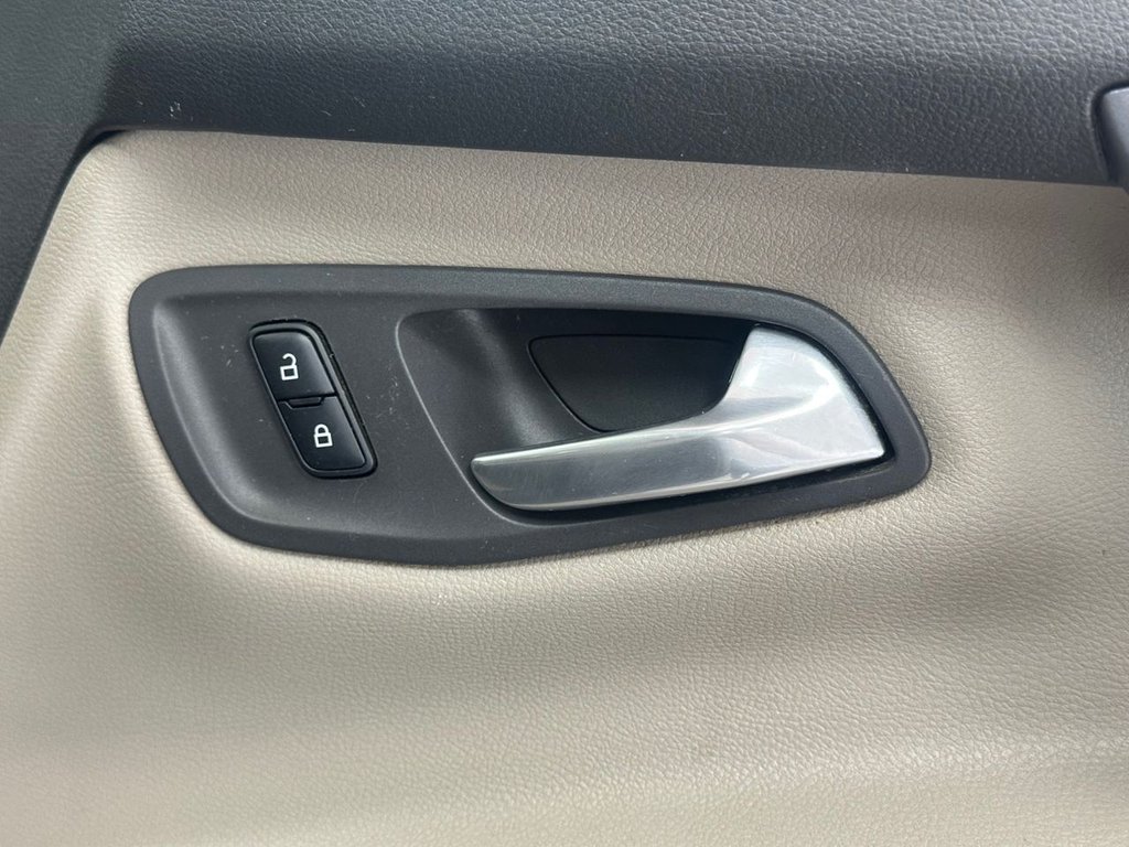 Used Ford Tourneo Custom 2015 for sale - 77952393: Photo 21